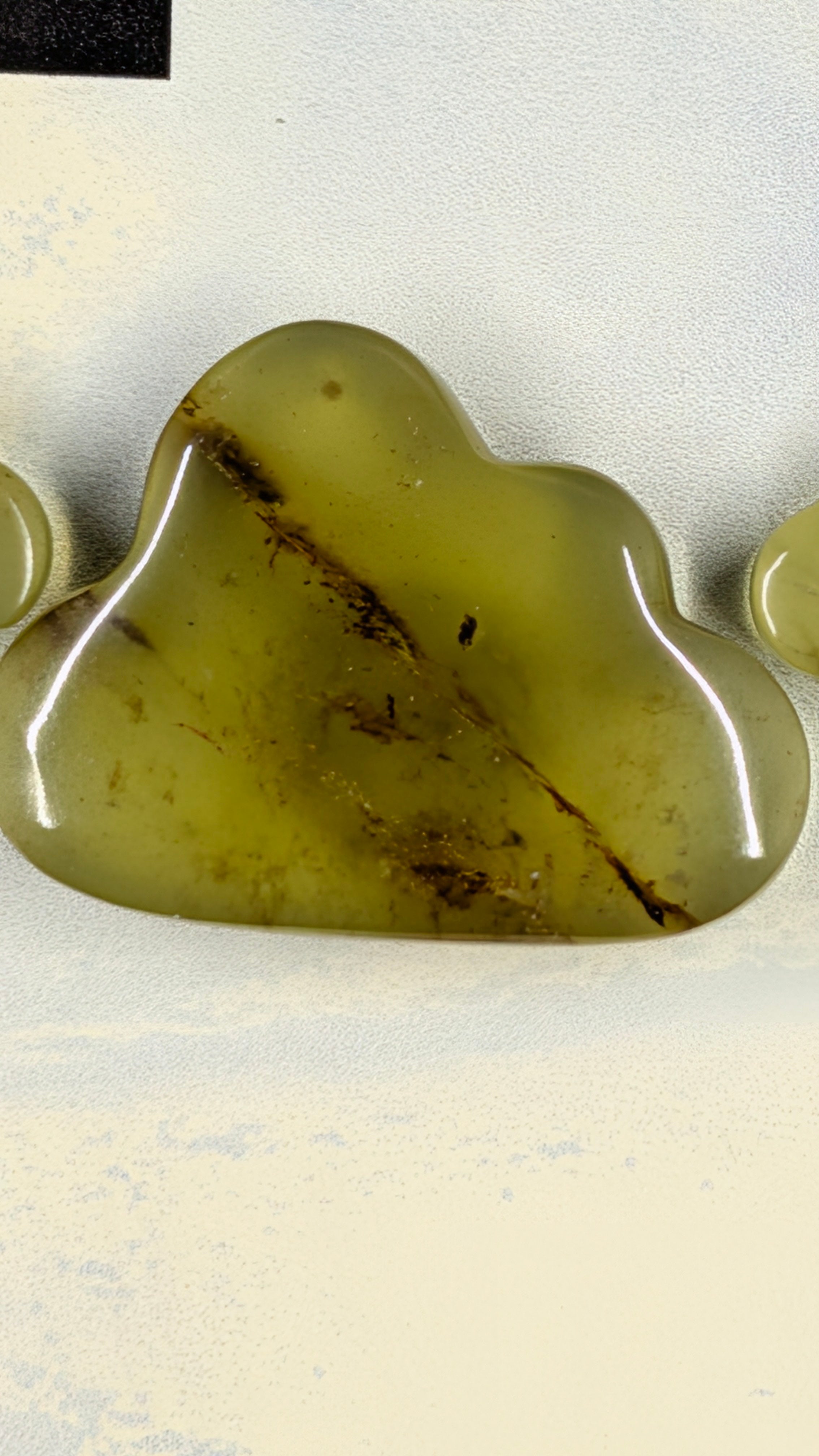 Cloud Shape - Vesuvianite - Design Ready