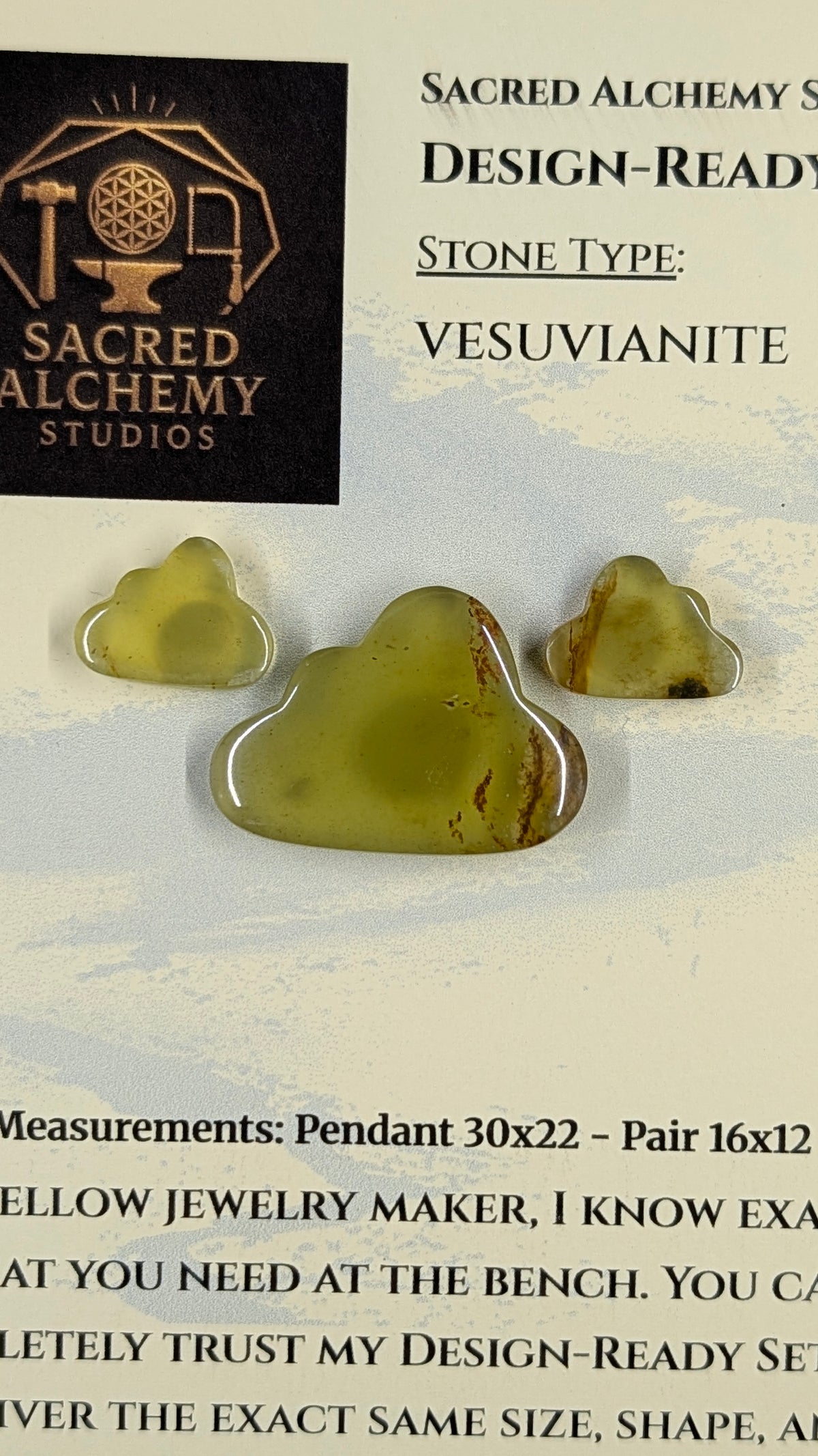 Cloud Shape - Vesuvianite - Design-Ready™™