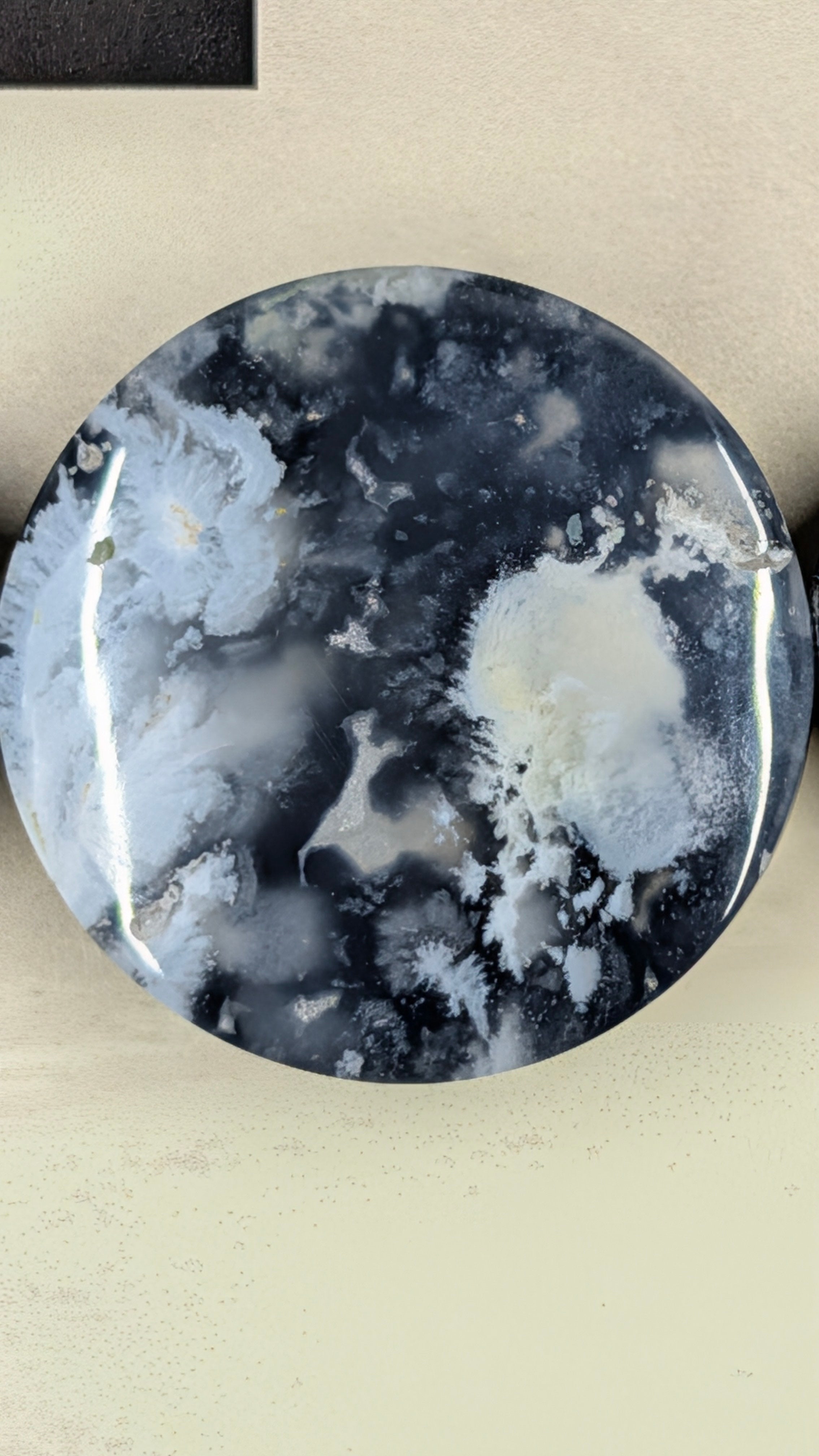 Circle Shape - Black Plume Agate Doublet - Design-Ready™ Set