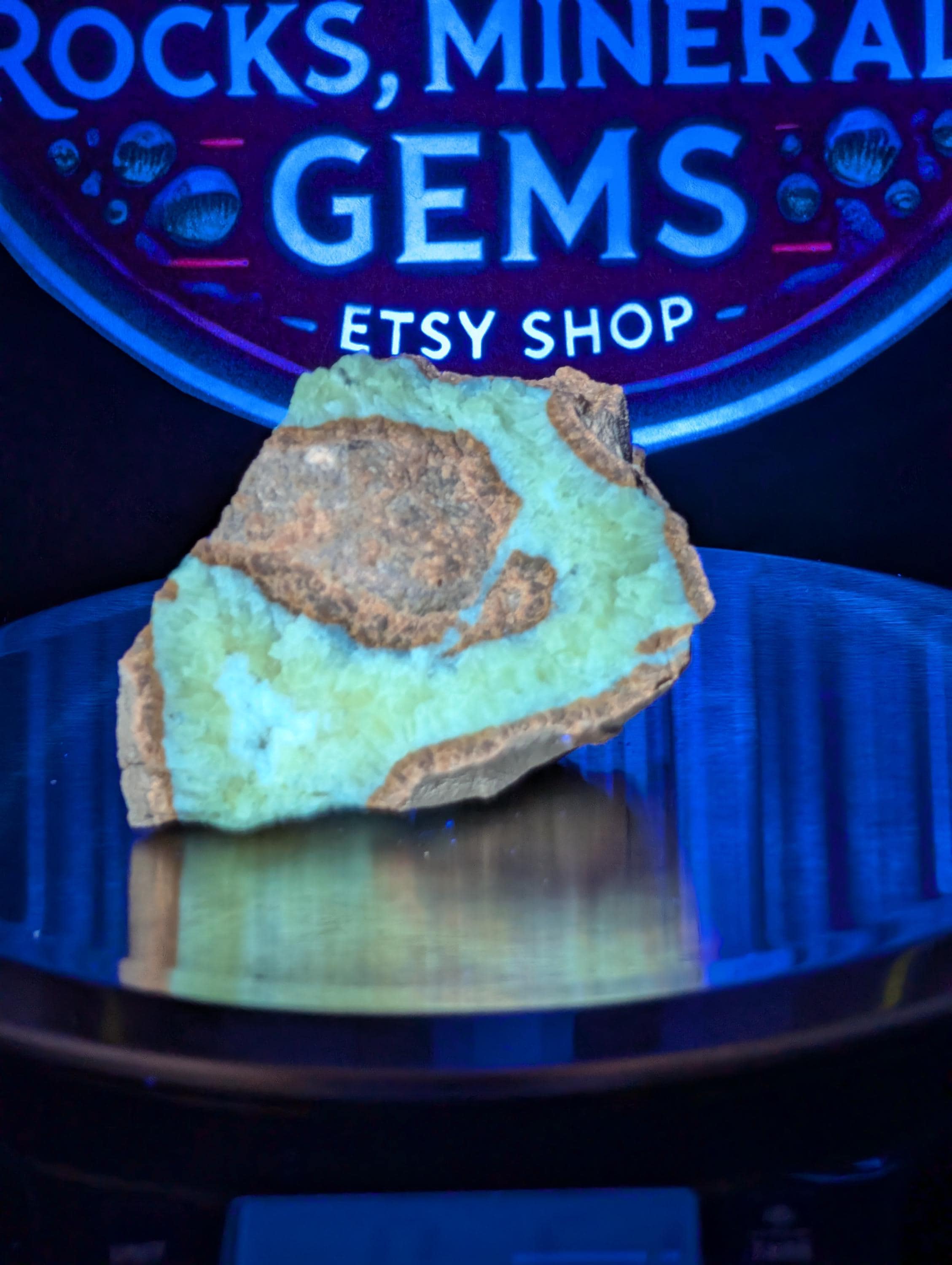 Septarian - Utah – Fluorescent & Phosphorescent – 1 Pound by Sacred Alchemy Studios