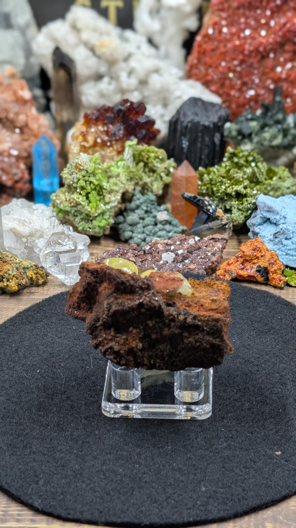 Adamite - Ojuela Mine, Mexico - UV Fluorescent Green - 61g