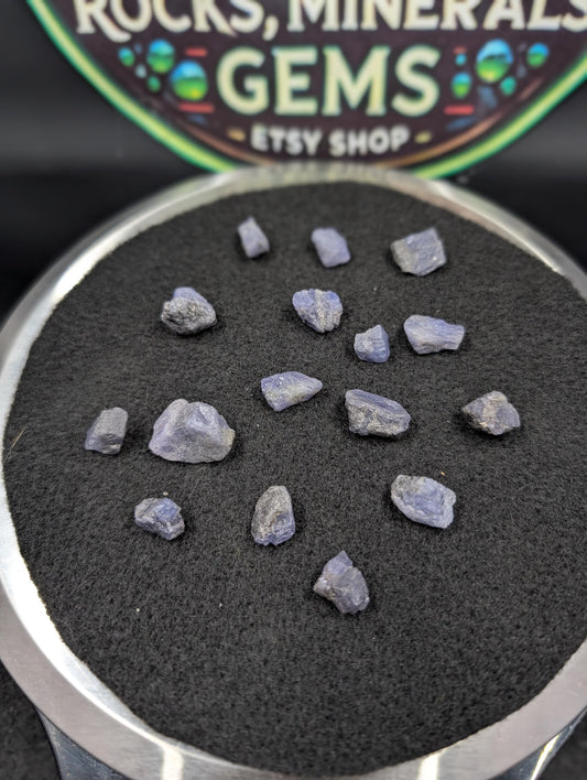 Tanzanite (Zoisite var. Tanzanite), Merelani, Arusha, Tanzania – 20 grams