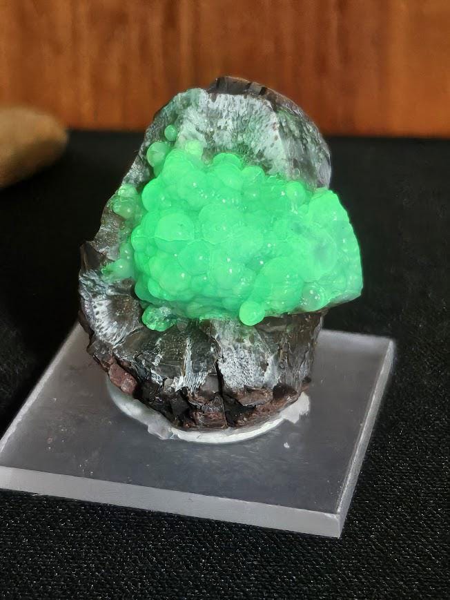 Hyalite Opal - Mexico - San Felipe - UV by Sacred Alchemy Studios