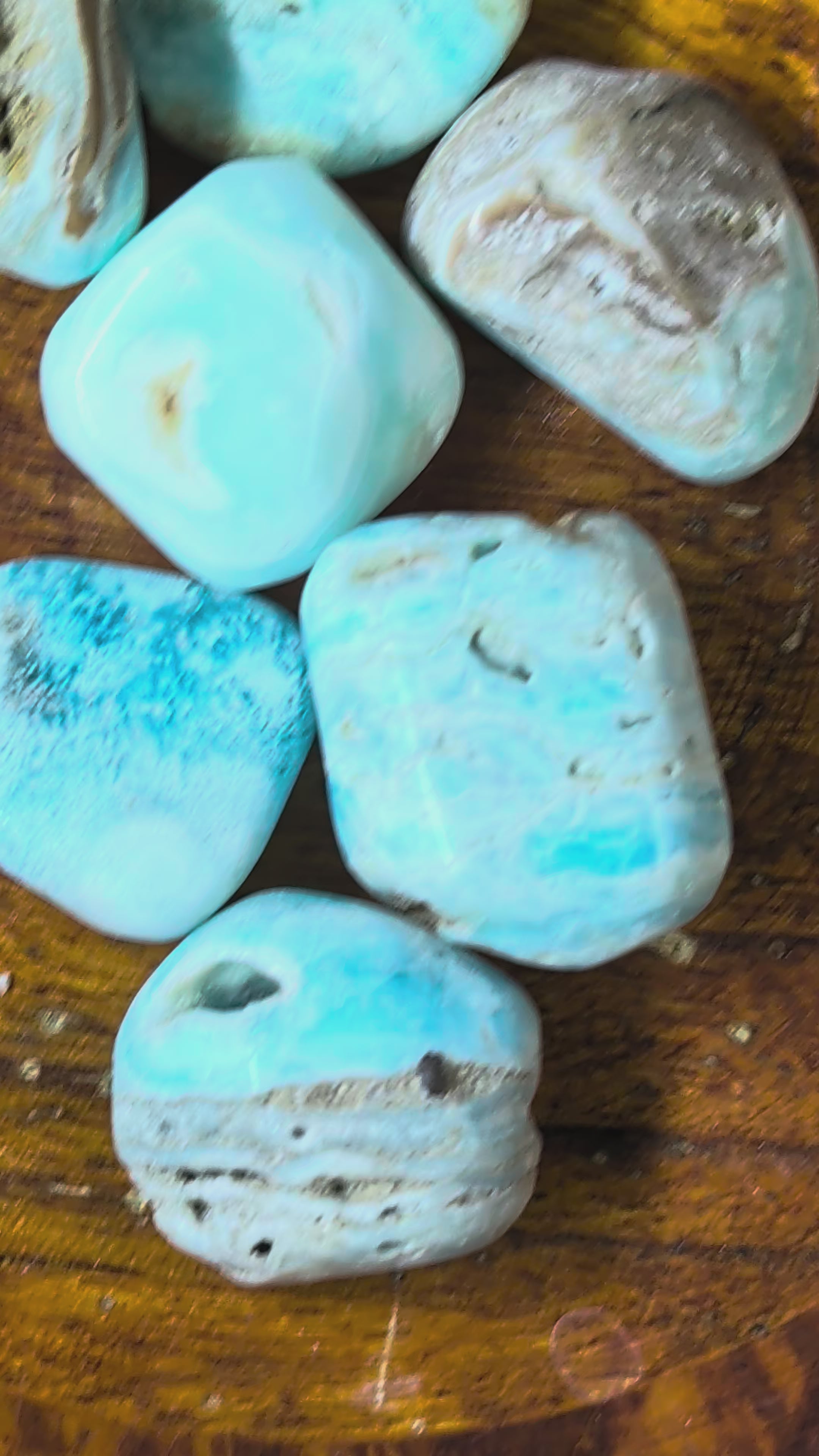 Calcite - Caribbean Blue Calcite – Pakistan – 100g of Tumbled Pieces